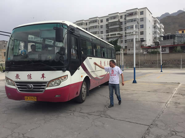 做到兩點(diǎn)，輕松考試，順利拿證