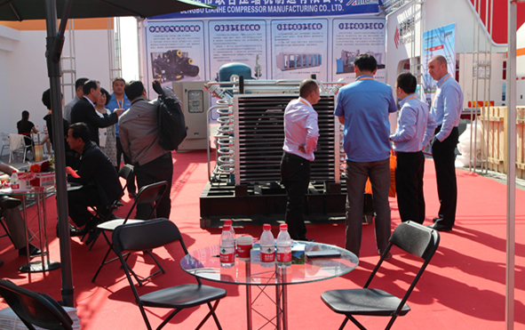 聯(lián)合一直在努力-2014國(guó)際天然氣汽車(chē)、加氣站設(shè)備展會(huì)